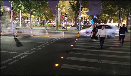 solar led road studs and intelligent zebra crossing