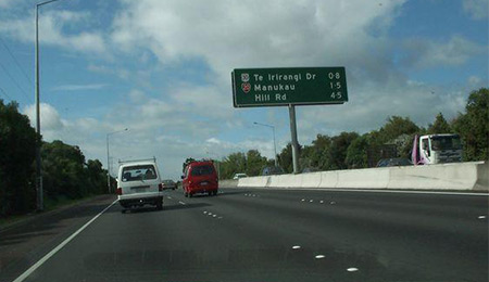 Raised pavement marker